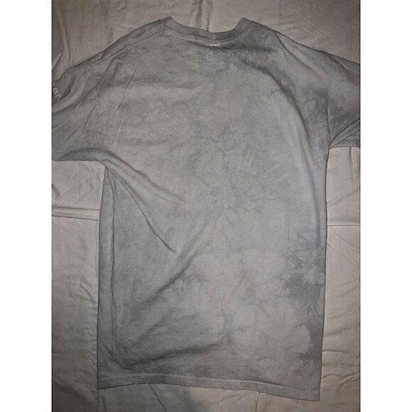 The Mountain White Wolf T-Shirt Manimals By The Mountain Wolf Wearing Headphones - Picture 6 of 6